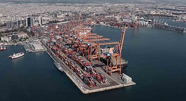 Bakan Uraloğlu: "Aralık ayında 49,8 milyon ton yük elleçlendi"