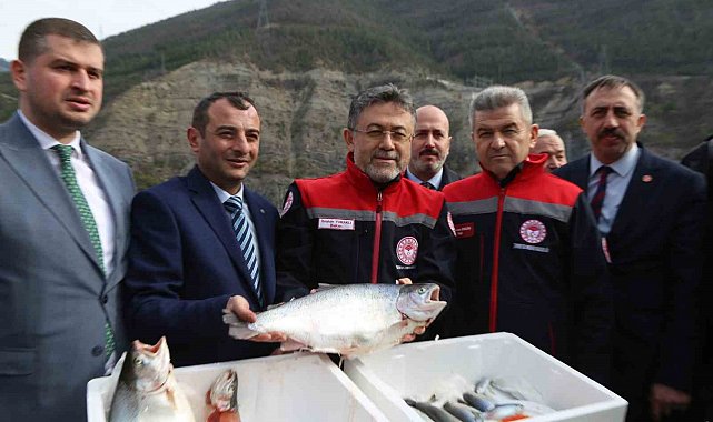Bakan Yumaklı: "Türk somonu ihracatı 500 milyon dolara ulaştı"