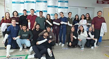 Balıkesir' de üniversitelilerden alçılı staj hatırası