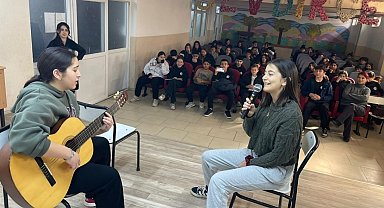 Balıkesir'de okullarda Aile ve Oyun temalı etkinlikler başladı