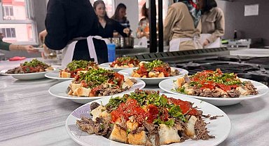 Balıkesir'in köklü mutfak mirası tirit tanıtıldı