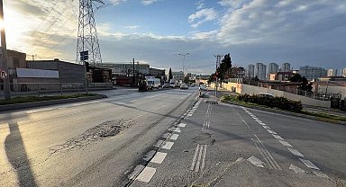Başakşehir'de tırın altında kalan motosiklet sürücüsü ölümden döndü