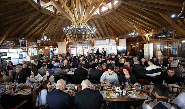 Başkan Balaban gazetecileri ağırladı