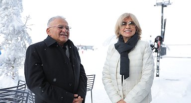 Başkan Büyükkılıç, eski Başbakan Tansu Çiller'e Erciyes'i tanıttı