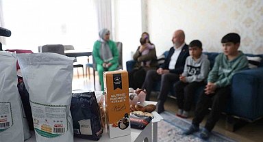 Başkan Çolakbayrakdar: Türkiye'de ilklere imza atan çalışmalarla model oluyoruz"