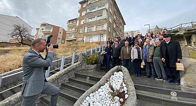 Başkan Özdemir: "Gazeteciler en özel günlerinde bile mesleklerini bırakamıyor"
