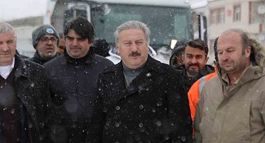 Başkan Palancıoğlu: "Karla mücadelede yoğun çalışmalarımız kesintisiz devam ediyor"