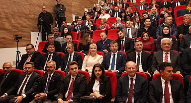 Başkan Şeniz Doğan'a EGF'den ödül