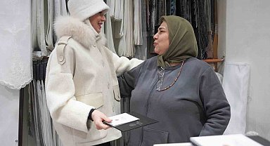 Başkan Subaşı yeni yılın ilk gününde esnaf ve vatandaşların yeni yıllarını kutladı