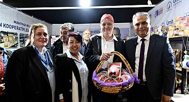 Başkan Uysal, 'Trabzon Tanıtım Günleri'nde