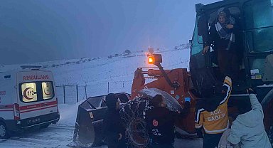 Batman'da hamile kadın kepçeyle kurtarıldı