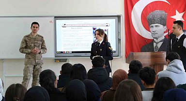 Bayburt'ta 3 Bin 296 lise öğrencisine JSGA tanıtıldı