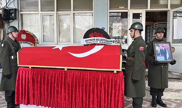 Bayındır Kıbrıs Gazisi'ni uğurladı