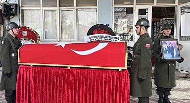 Bayındır Kıbrıs Gazisi'ni uğurladı