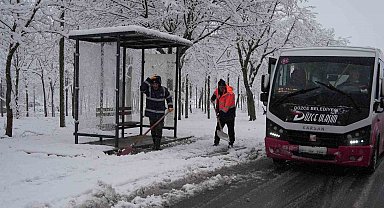 Belediyenin kar timleri sahada