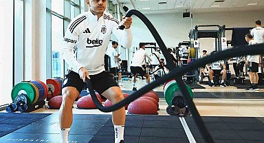 Beşiktaş, salonda çalıştı