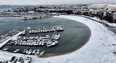Beyaza bürünen Yeşilköy sahili havadan görüntülendi