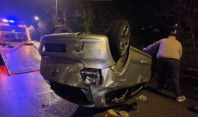 Beykoz'da otomobil takla attı: 2 yaralı