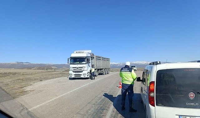 Beypazarı jandarma ekiplerinden trafik denetimi