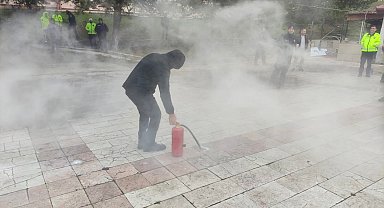 Bilecik Polis Evi'nde afet ve yangın farkındalık eğitimi