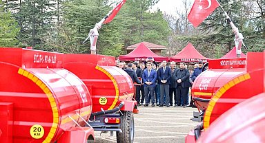 Bilecik'te 3 ton kapasiteli 15 adet su tankeri köylere teslim edildi