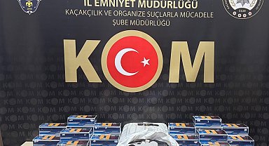 Bilecik'te araçtan binlerce makaron çıktı