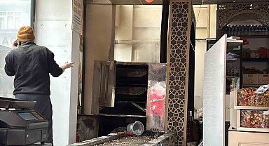 Bilecik'te bir kuruyemişçi dükkanında yangın çıktı