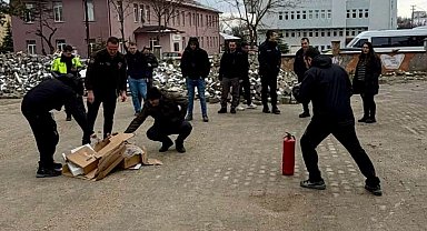 Bilecik'te emniyet personeline yangın ve deprem farkındalık eğitimi