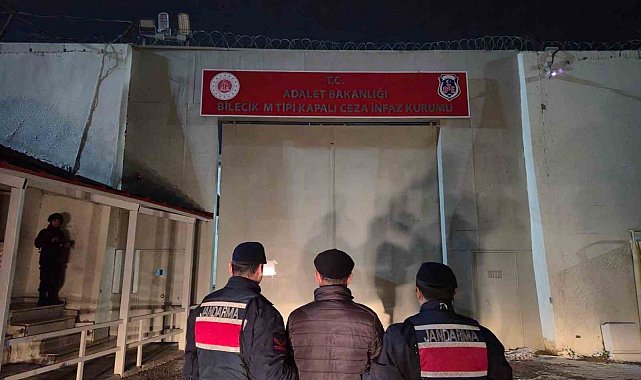 Bilecik'te yol kontrolünde aranan şahıs yakalandı