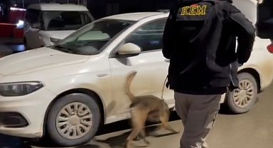 Binlerce uyuşturucu hap ele geçirildi: 3 kişi tutuklandı