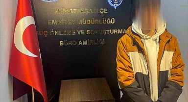 Bisiklet kullanan gencin önünü kesip hakaret etti, gözaltına alındı