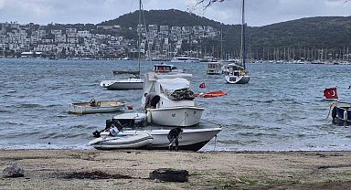 Bodrum'da fırtına etkili oluyor