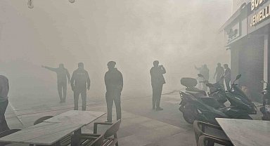 Bodrum'da giyim mağazasının deposunda yangın paniği