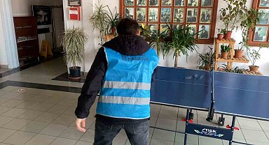 Bolu'da denetimli serbestlik yükümlüleri okulları temizledi