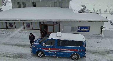 Bolu'da jandarma ekipleri turizm bölgesinde denetimlerini sürdürüyor