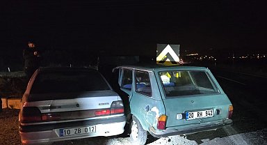 Buldan'da iki otomobil çarpıştı; 2 yaralı
