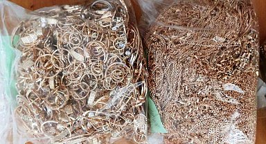 Bulgar gümrüğü, Türk plakalı otobüste 150 bin euro değerinde altın ele geçirdi