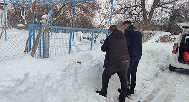 Bünyan'da sokak hayvanlarına mama desteği