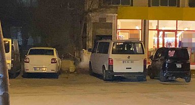 Burdur'da şüpheli çanta fünye ile patlatıldı