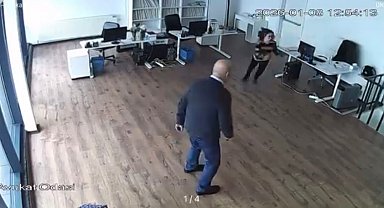 Bursa'da lodos dehşeti: Plazanın tavanı çöktü, facia kıl payı atlatıldı