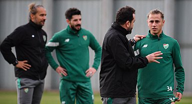 Bursaspor, Arnavutköy maçı hazırlıklarını tamamladı