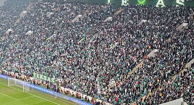 Bursaspor taraftarı tribüne uzak kaldı