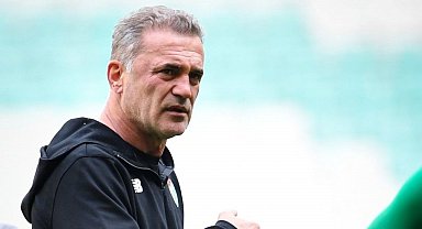 Bursaspor'da Tahsin Tam ile yollar ayrıldı