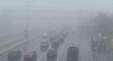 Büyükçekmece'de aniden bastıran sis nedeniyle görüş mesafesi düştü