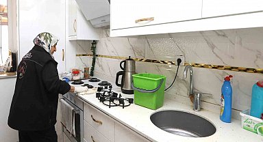 Büyükşehir 2025 yılında engelli ve bakıma muhtaç bireylerin 2 bin 795 kez kapısını çaldı