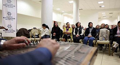 Büyükşehir Türk Sanat Müziği Korosu yılsonu gösterisine hazırlanıyor