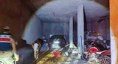 Çalıntı otomobil ahırda bulundu