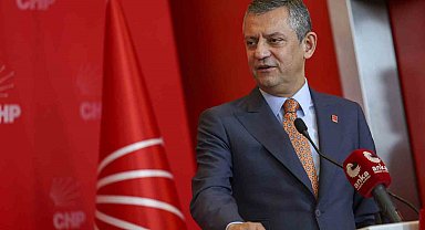 CHP Genel Başkanı Özel ile Saadet Partisi Genel Başkanı Arıkan bir araya geldi