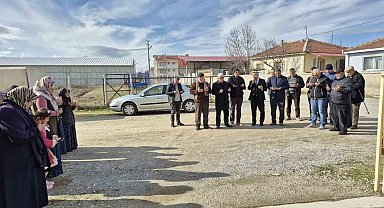Çifteler'de umre yolcuları dualarla uğurlandı