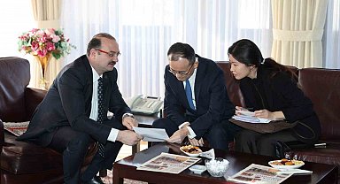 Çin Halk Cumhuriyeti Ankara Büyükelçisi Jiang Xuebin Atatürk Üniversitesi'nde